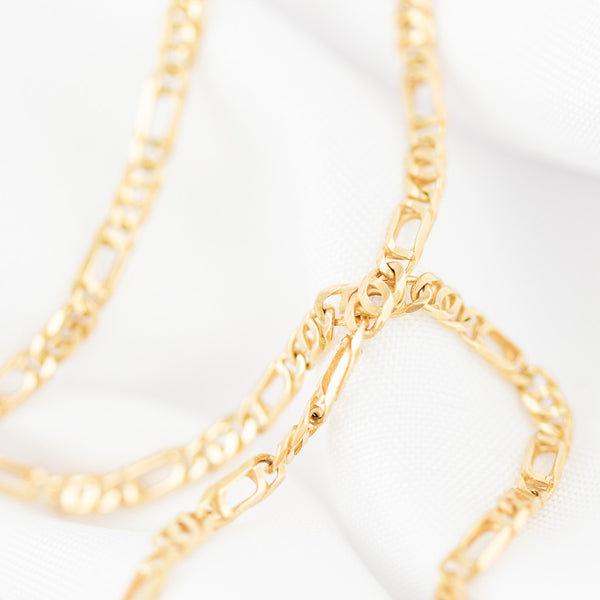 Gargantilla eslabón combinado en oro amarillo 14 kilates.