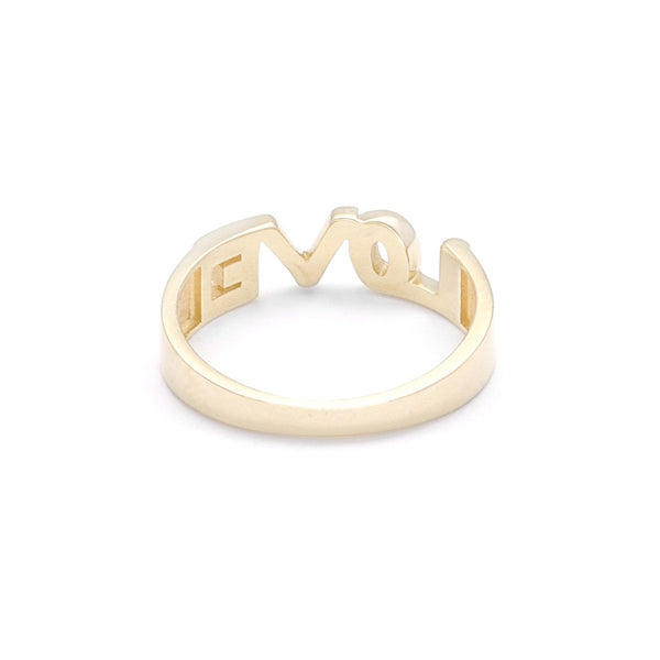 Anillo calado en oro amarillo 14 kilates.