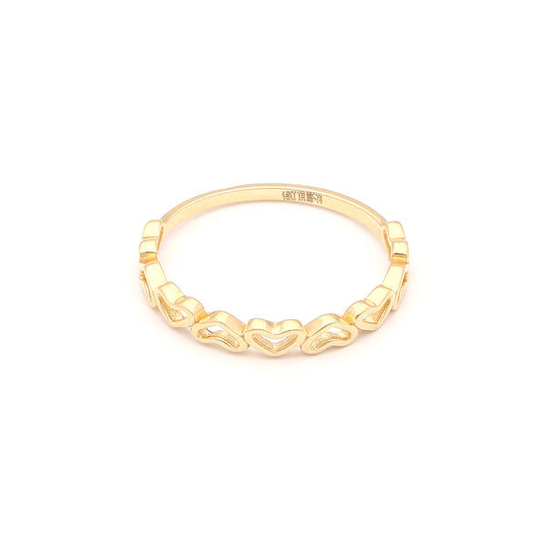 Anillo calado motivo corazones en oro amarillo 14 kilates.