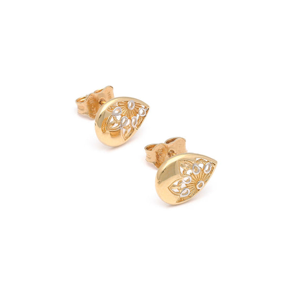 Aretes calados motivo gota en oro amarillo 14 kilates.