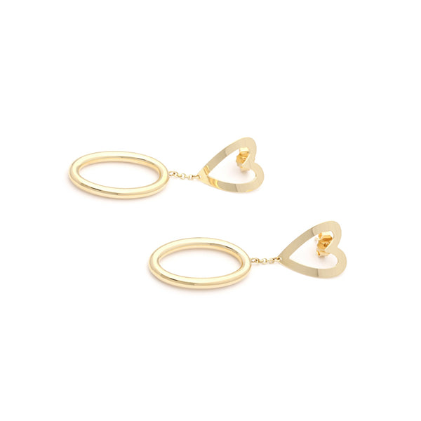 Aretes lisos motivo corazón con colgante en oro amarillo 14 kilates.