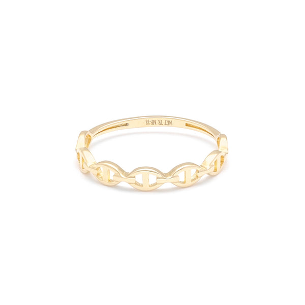 Anillo calado en oro amarillo 14 kilates.