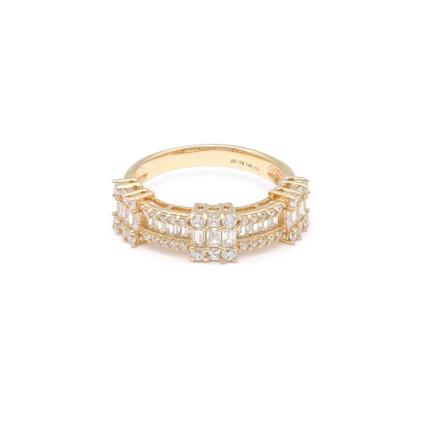 Anillo diseño especial con circonias en oro amarillo 14 kilates.