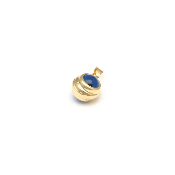Dije diseño especial motivo ojo con sintético en oro amarillo 14 kilates.