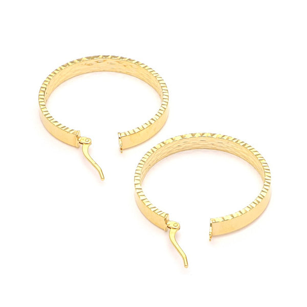 Arracadas lisas en oro amarillo 14 kilates.