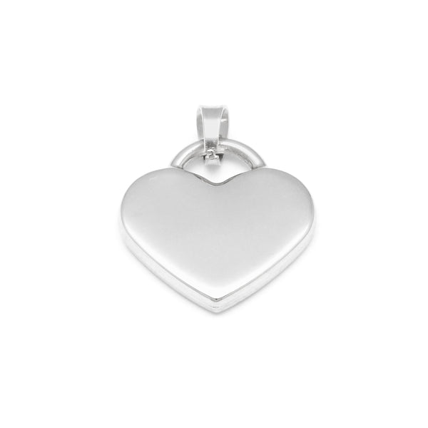 Dije liso motivo corazón en oro blanco 14 kilates.
