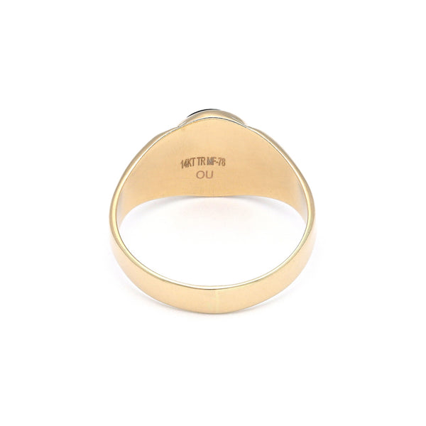 Anillo estriado con sintético en oro amarillo 14 kilates.