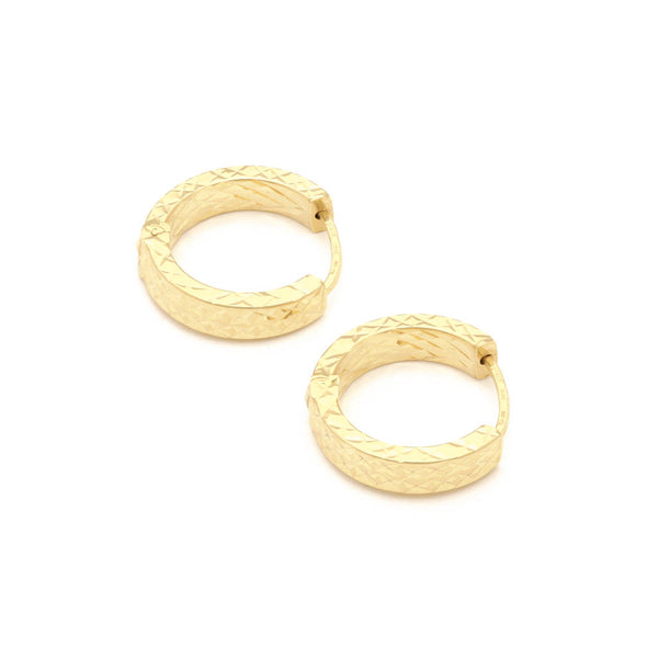 Arracadas facetadas en oro amarillo 14 kilates.