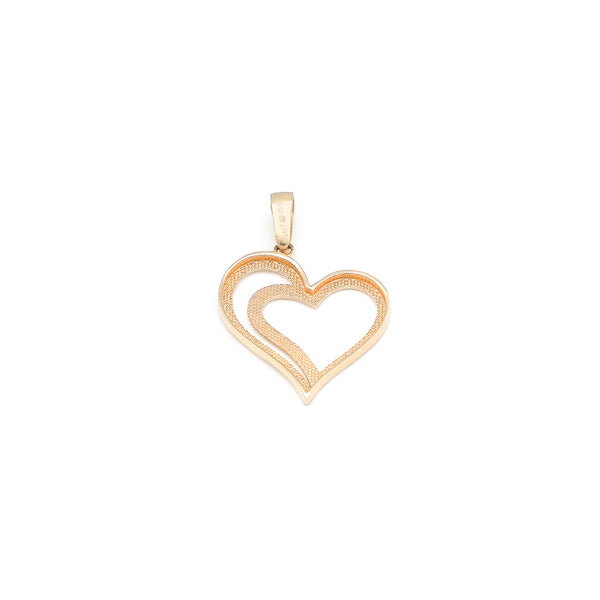 Dije liso motivo corazón en oro amarillo 14 kilates.