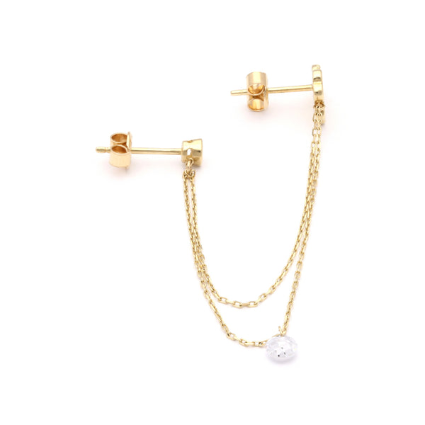 Aretes dobles calados con colgante, circonias motivo corazón en oro amarillo 14 kilates.