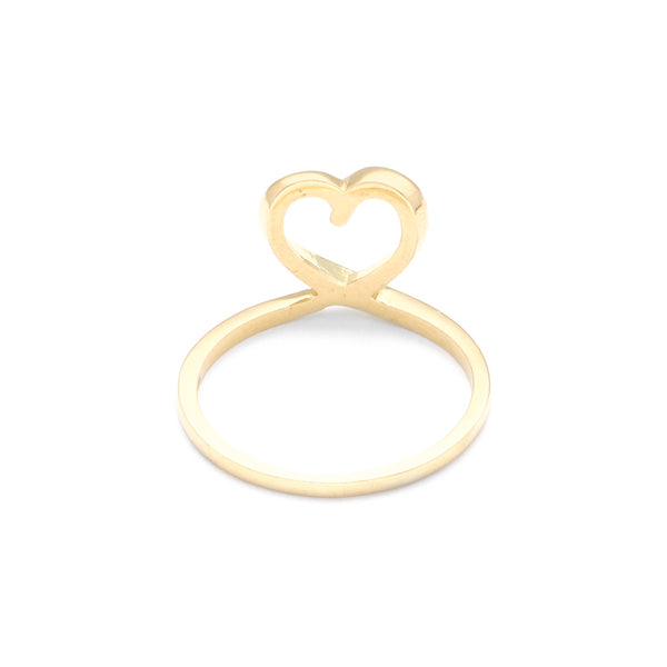 Anillo estilizado motivo corazón en oro amarillo 14 kilates.