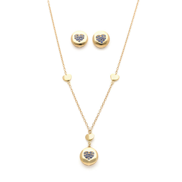 Juego de aretes diseño especial y gargantilla eslabón cruzado con aplicaciones y sintéticos motivo corazón en oro amarillo 14 kilates.