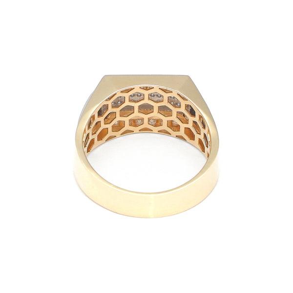 Anillo diseño especial con circonias en oro dos tonos 14 kilates.