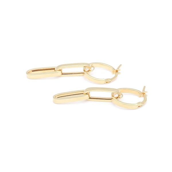 Arracadas lisas con colgantes en oro amarillo 14 kilates.