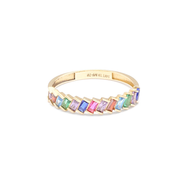 Anillo diseño especial con sintéticos en oro amarillo 14 kilates.