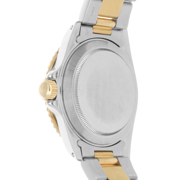 Reloj Rolex para caballero modelo Oyster Perpetual Date Submariner vistas oro amarillo 18 kilates.