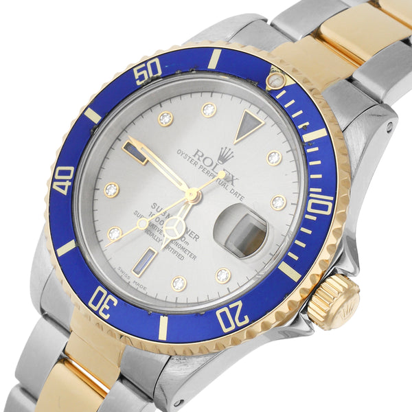 Reloj Rolex para caballero modelo Oyster Perpetual Date Submariner vistas oro amarillo 18 kilates.