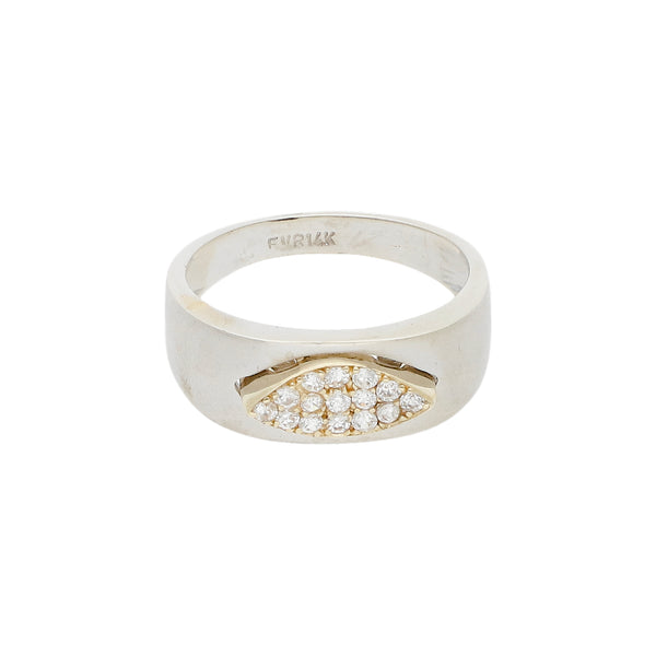 Anillo diseño especial con circonias en oro dos tonos 14 kilates.