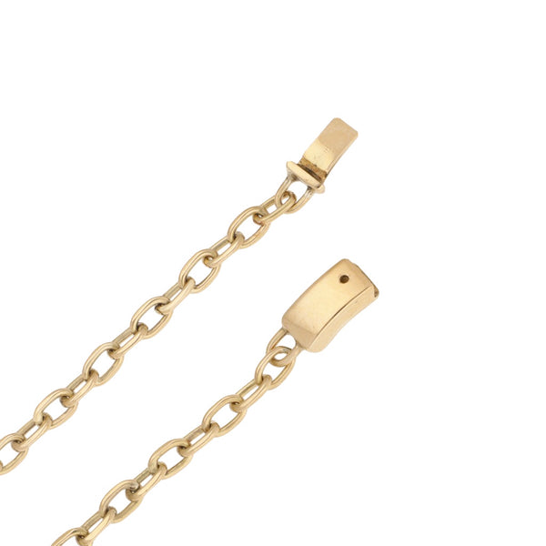 Collar eslabón cruzado en oro amarillo 18 kilates.