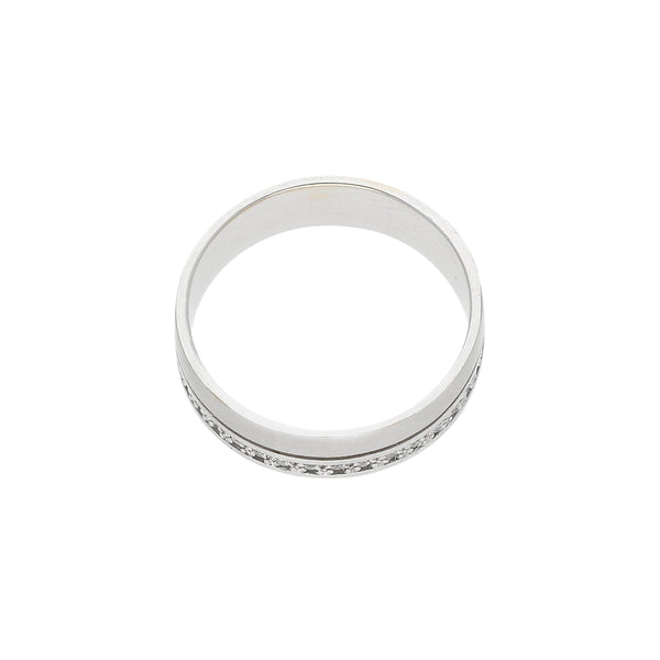 Argolla diseño especial con circonias en oro blanco 14 kilates.