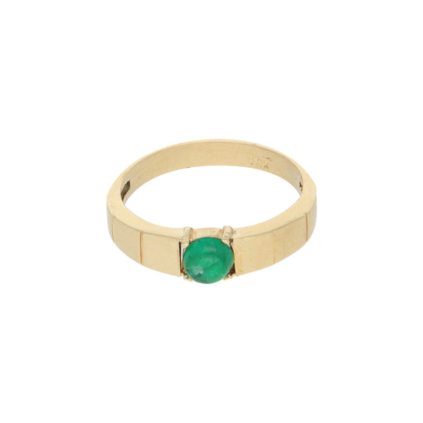Anillo diseño especial con esmeralda en oro amarillo 18 kilates.