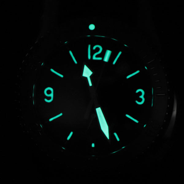 Reloj Girard Perregaux para caballero modelo Sea Hawk II.