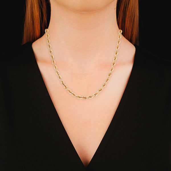 Collar eslabón torzal en oro amarillo 14 kilates.