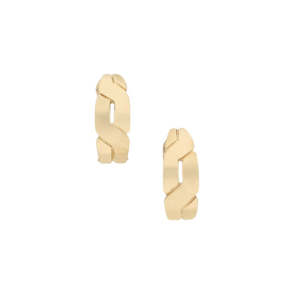 Aretes diseño especial en oro amarillo 14 kilates.