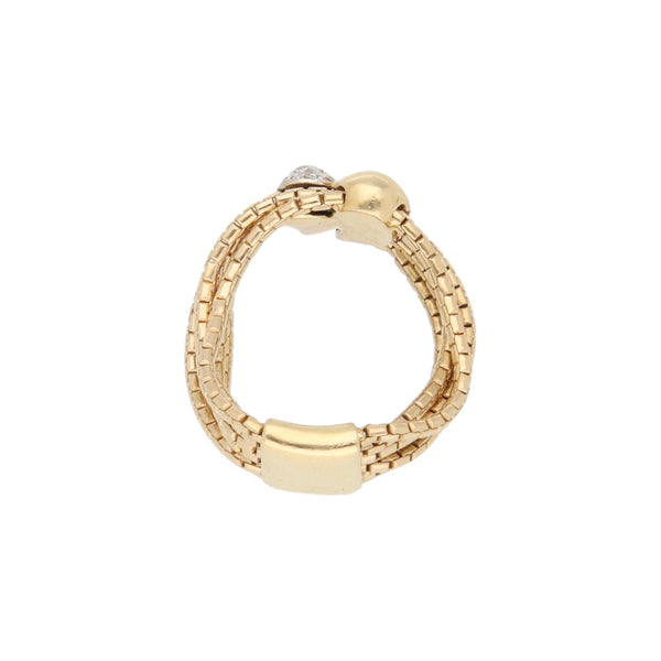 Anillo diseño especial con diamantes firma H. Stern en oro amarillo 18 kilates.