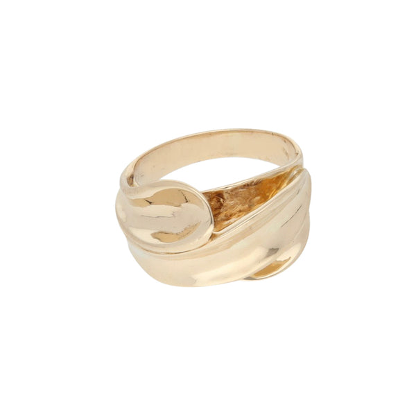 Anillo diseño especial en oro amarillo 14 kilates.