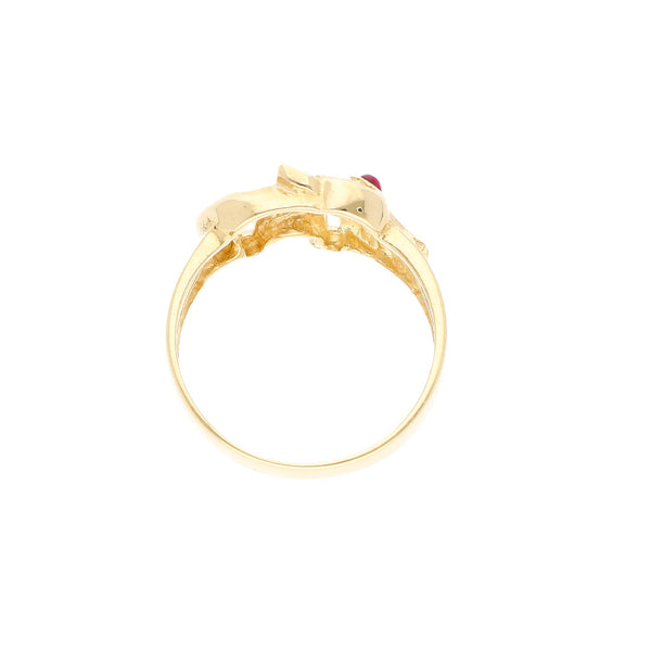 Anillo calado motivo elefantes con sintéticos en oro amarillo 14 kilates.