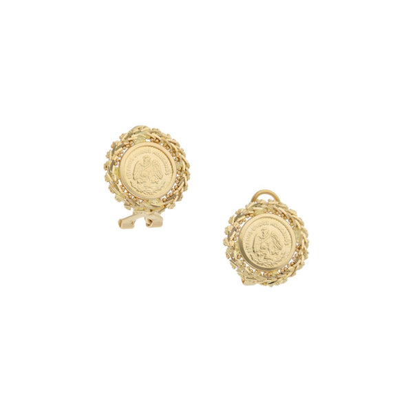 Aretes boleados con aplicación motivo moneda en oro amarillo 14 kilates.