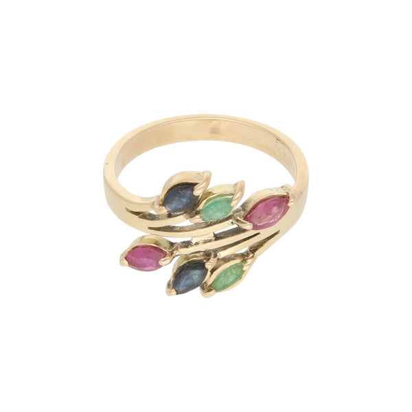 Anillo diseño especial con esmeraldas, rubíes y zafiros en oro amarillo 14 kilates.