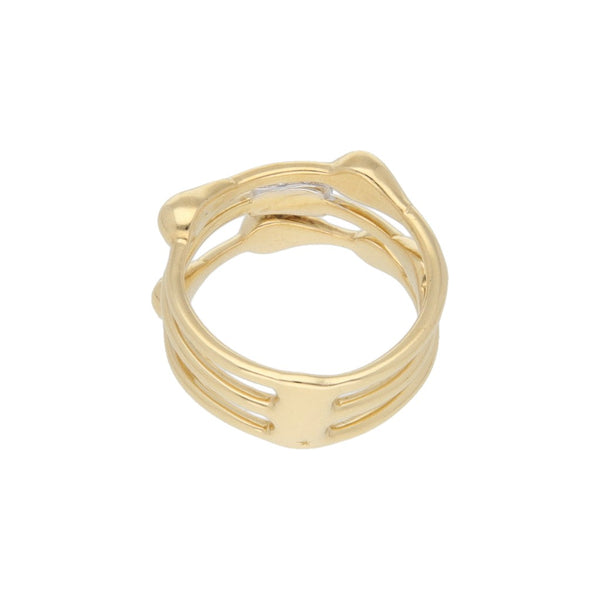 Anillo estilizado con diamantes en oro amarillo 18 kilates.