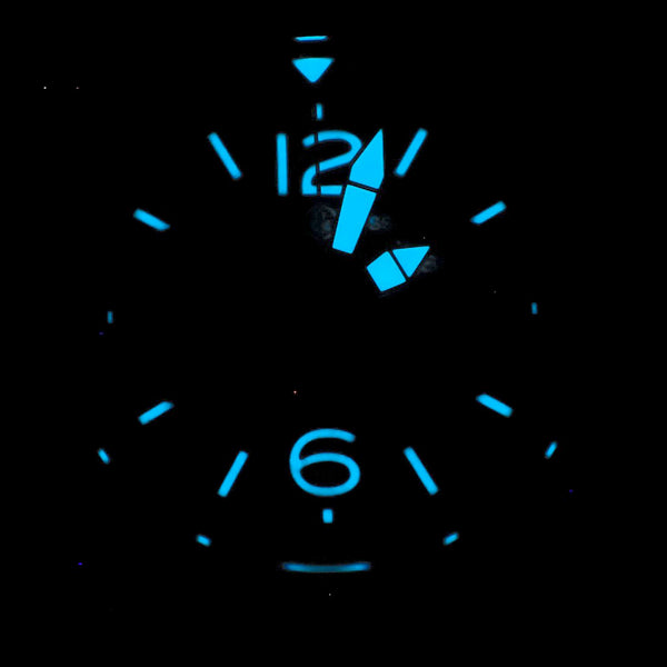 Reloj Bell & Ross para caballero modelo BR 02-04.
