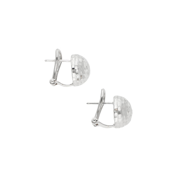 Aretes facetados en oro blanco 14 kilates.