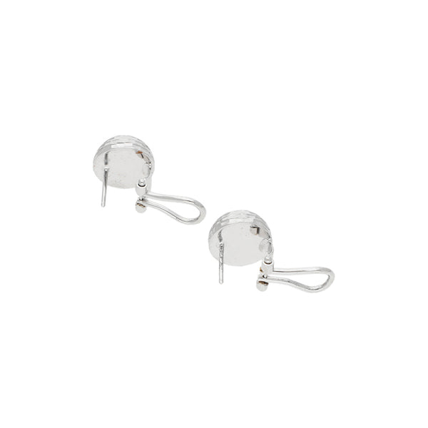 Aretes facetados en oro blanco 14 kilates.