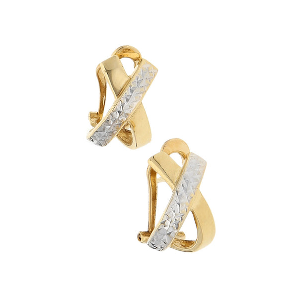 Aretes diseño especial en oro amarillo 14 kilates.