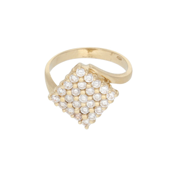 Anillo diseño especial con circonias en oro amarillo 14 kilates.