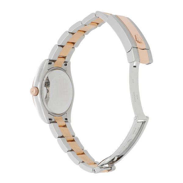Reloj Rolex para dama modelo Oyster Perpetual DateJust vistas en oro rosa 18 kilates.