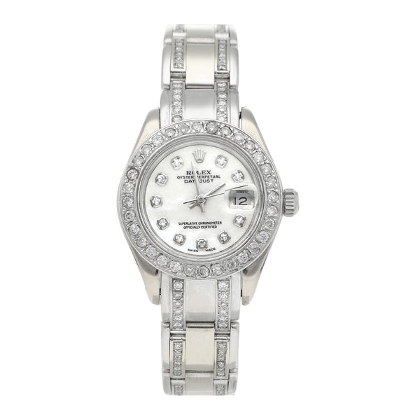 Reloj Rolex para dama modelo Oyster Perpetual DateJust en oro blanco 18 kilates.