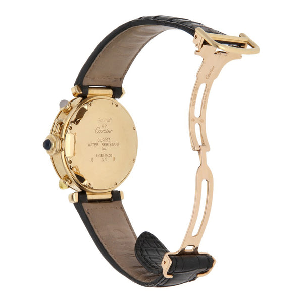 Reloj Cartier para caballero modelo Pasha caja y broche en oro amarillo 18 kilates.