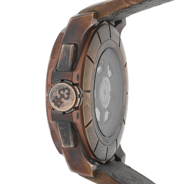Reloj Corum para caballero modelo Admiral´s Cup AC One 45.