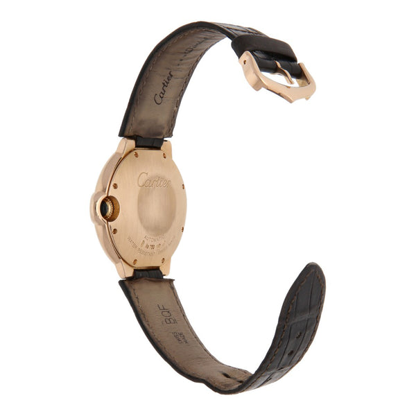 Reloj Cartier para dama modelo Ballon Bleu caja y broche en oro rosa 18 kilates.