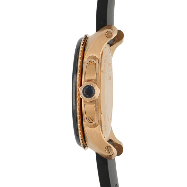 Reloj Cartier para caballero modelo Calibre de Cartier Diver caja y broche en oro amarillo 18 kilates.
