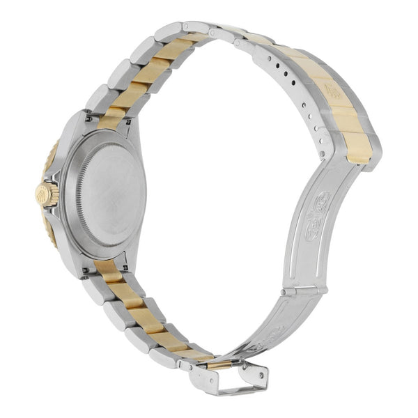 Reloj para caballero modelo Oyster Perpetual Date Submariner vistas en oro amarillo 18 kilates.