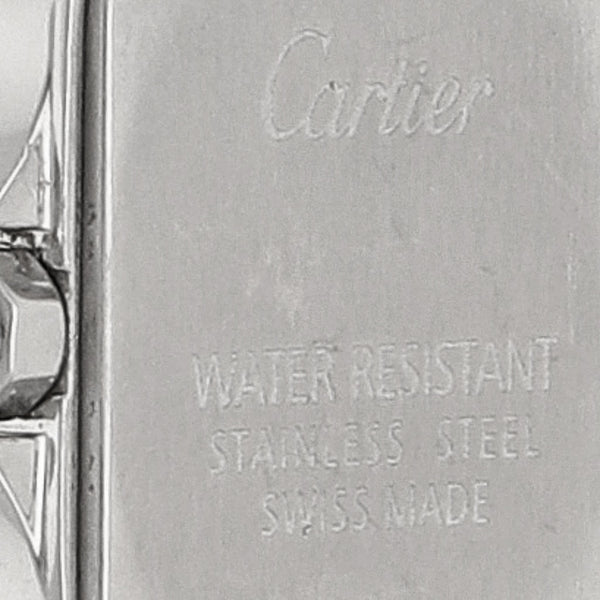 Reloj Cartier para dama modelo Santos Demoiselle.