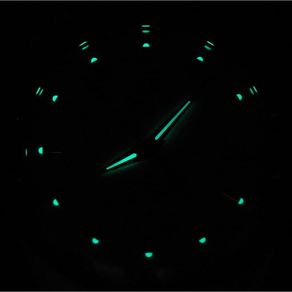 Reloj Omega para caballero modelo Constellation emblema de broche en oro amarillo 18 kilates.