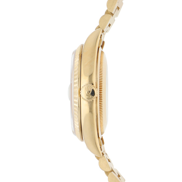 Reloj Rolex para caballero modelo Oyster Perpetual Day-Date en oro dos tonos 18 kilates.