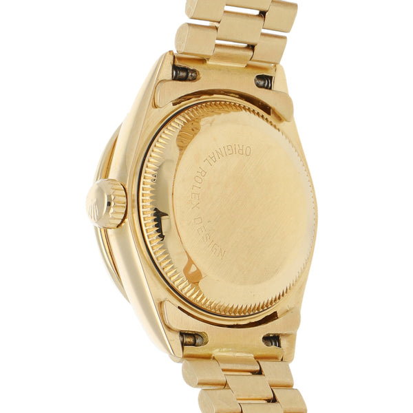 Reloj Rolex para dama modelo Oyster Perpetual DateJust en oro dos tonos 18 kilates.